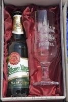 Pilsner beer and a glass make the ideal gift set from your vacation to Karlstein in the Czech Republic.