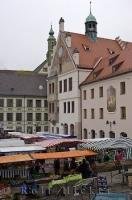 The farmers market at the Marienplatz in Freising, Bavaria is the hot spot to be on Saturdays.