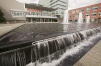 The City Hall in downtown Kitchener, Ontario features a fountain.