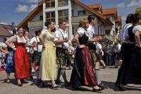 The Maibaumfest consists of many routines performed by a variety of dance pairs in Putzbrunn, Germany.