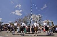 One of the main annual events in Putzbrunn is the Maibaumfest.