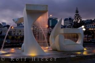 photo of Albatross Fountain Tanya Ashken Wellington North Island New Zealand