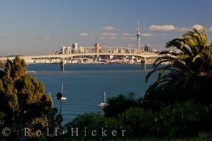 photo of Auckland Harbour Bridge New Zealand