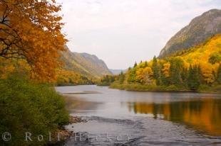 photo of Canadian Shield Autumn Riviere Jacques Cartier Quebec