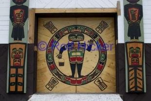 photo of Native American Symbols Meeting House