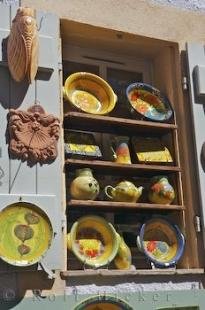 photo of Gourdon Provence French Pottery Picture