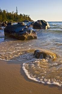 photo of Great Lakes Landforms Water Picture