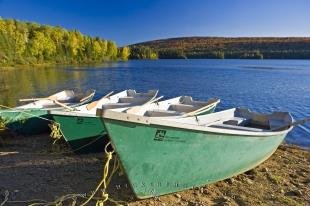 photo of Lakeshore Rental Dinghys Mont Tremblant Provincial Park