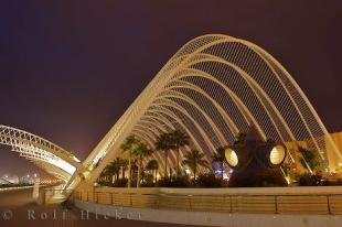 photo of LUmbracle Valencia Spain