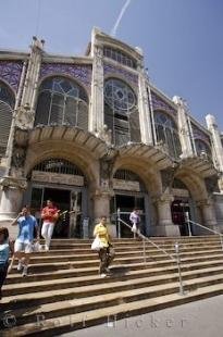 photo of Mercado Central Market Building Architecture Valencia