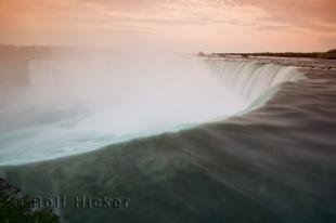 photo of niagara falls waterfall