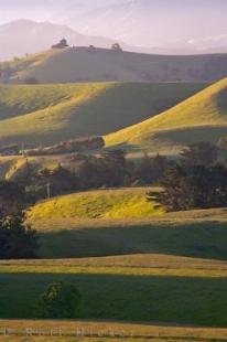 photo of Rolling Hills Kaikoura Peninsula Countryside New Zealand