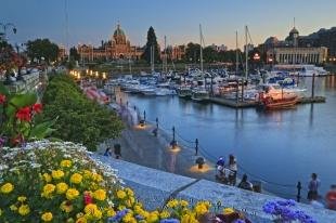 photo of Victoria Evening