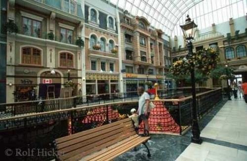 Photo: 
edmonton shopping mall