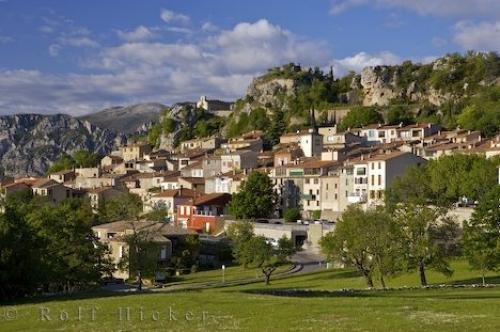 Photo: 
Aiguines Village France