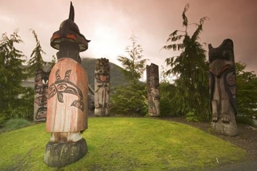 Photo: 
native american totem poles