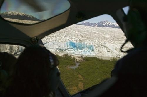 Photo: 
helicopter glacier tours