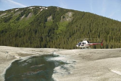 Photo: 
taku glacier helicopter tour