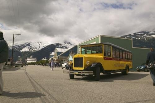 Photo: 
tour bus company
