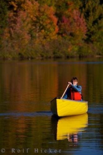 Photo: 
Autumn Vacation Destination Algonquin Provincial Park Canada