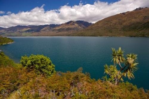 Photo: 
Beautiful Lake Wanaka Central Otago New Zealand