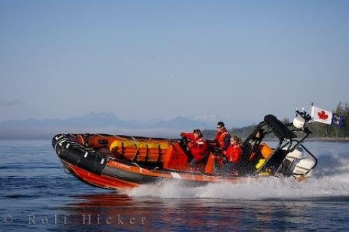 Photo: 
Canadian Coast Guard Flag