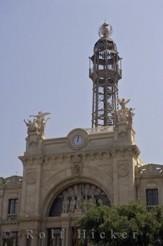 Photo: 
Elegant Architecture Post Office Valencia Spain