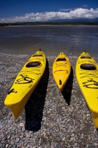 Photo: 
Kayaking New Zealand