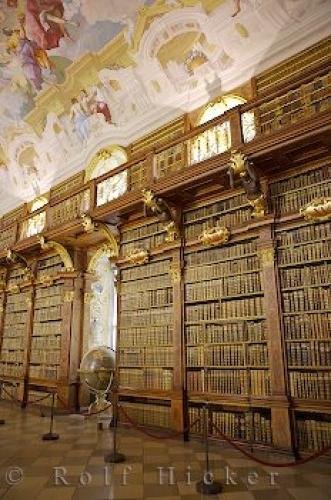 Photo: 
Library Books Stift Melk Austria