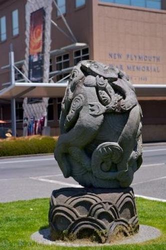 Photo: 
Nga Hau E Wha Statue New Plymouth