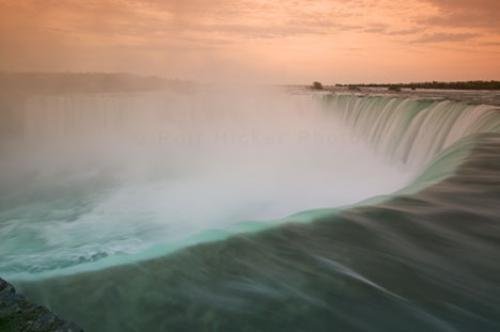 Photo: 
Niagra Falls