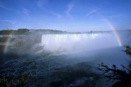 Photo: 
Niagara Falls Rainbow