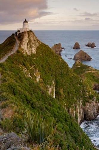 Photo: 
South Pacific Ocean Lighthouse Catlins NZ