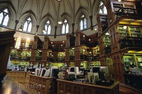 Photo: 
Parliament Old Library Ottawa