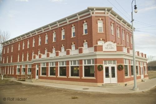 Photo: 
hotel selkirk