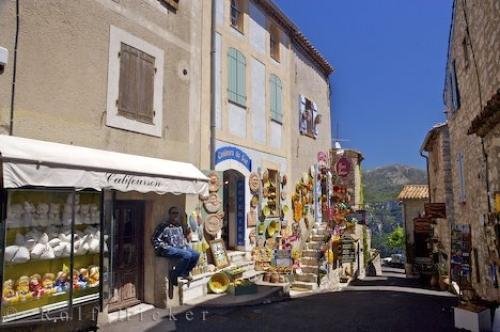 Photo: 
Picturesque Gourdon Alpes Maritimes Provence