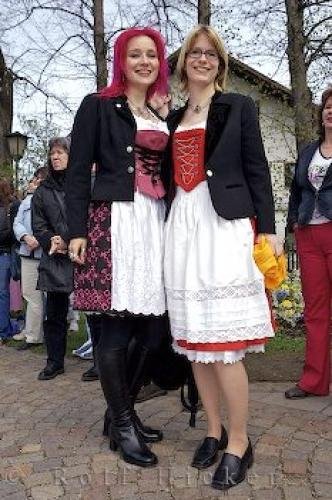 Photo: 
Putzbrunn Dirndls