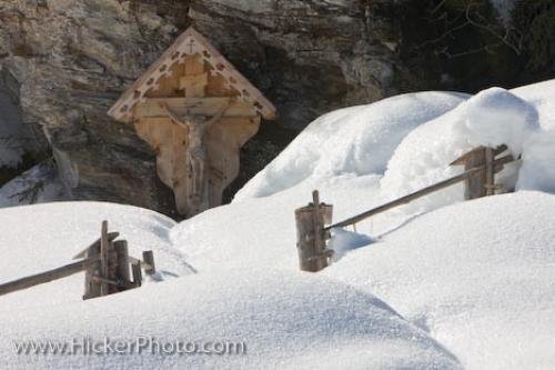 Photo: 
Snow Crucifix Wildgerlos Valley Salzburger Land
