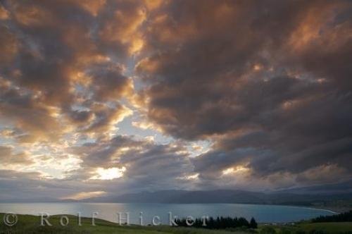Photo: 
Sunset Cloud Cover Kaikoura Coast New Zealand