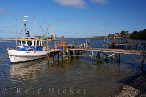 Photo: 
Taieri Mouth Harbour Otago NZ