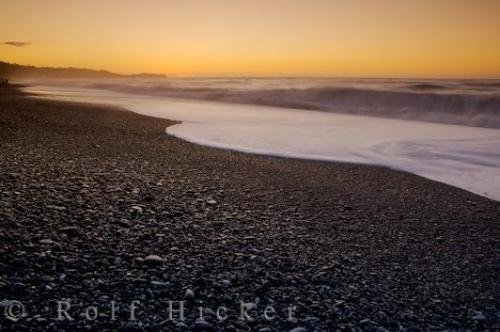 Photo: 
Tasman Sea Coastline West Coast South Island New Zealand