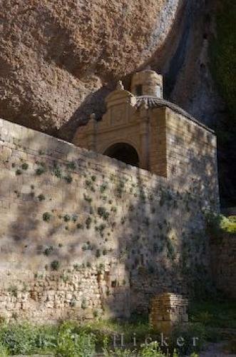 Photo: 
Unique Building Monastery Architecture Aragon