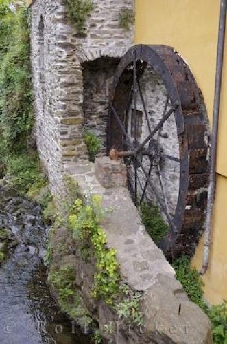 Photo: 
Vernazza Water Wheel