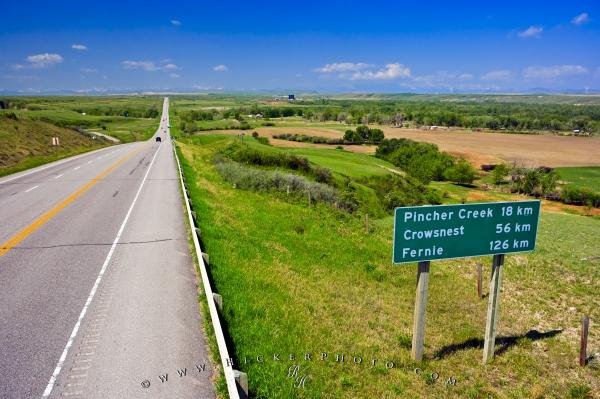 Photo: 
Southern Alberta Highway 3 Scenic Landscape