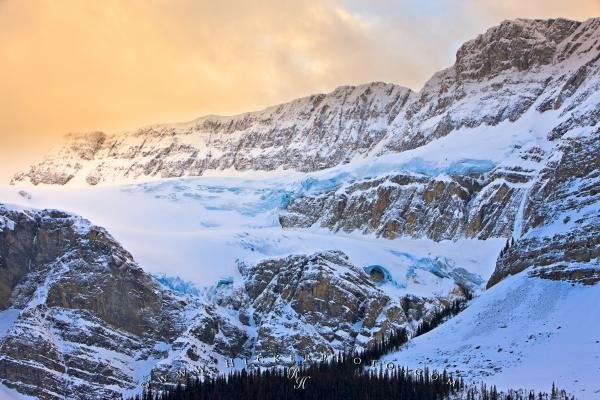 Photo: 
Crowfoot Glacier Banff National Park Alberta Canada