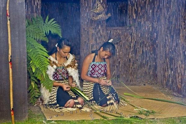 Photo: 
Maori Flax Weaving Wairakei Terraces
