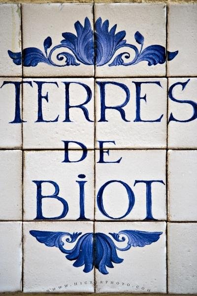 Photo: 
Pottery Shop Sign Old Town Nice France
