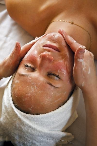 Photo: 
Relaxing Facial Treatment Day Spa Picture